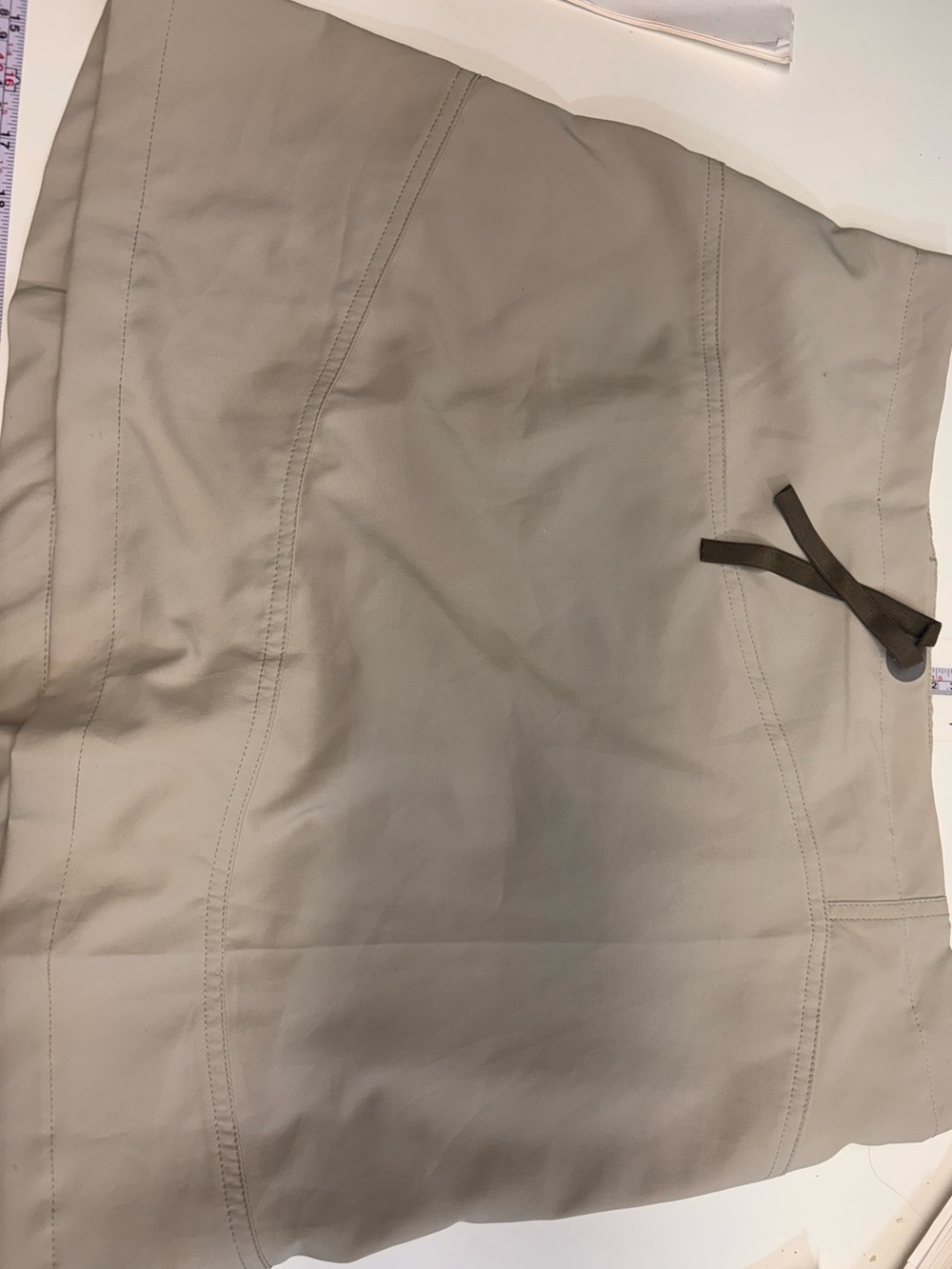 Outdoor Research Tan Technical Athletic Hiking Skort - Women's Size 6 - Picture 2 of 6